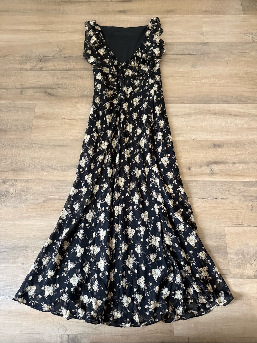 Vintage 90s Ralph Lauren Black Floral Silk Open Back Maxi Dress - US 10 - Picture 4 of 6